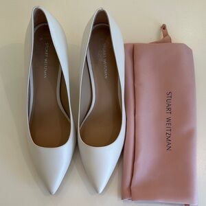 New Stuart Weitzman Leather White Heels with Pink Dust Bag.